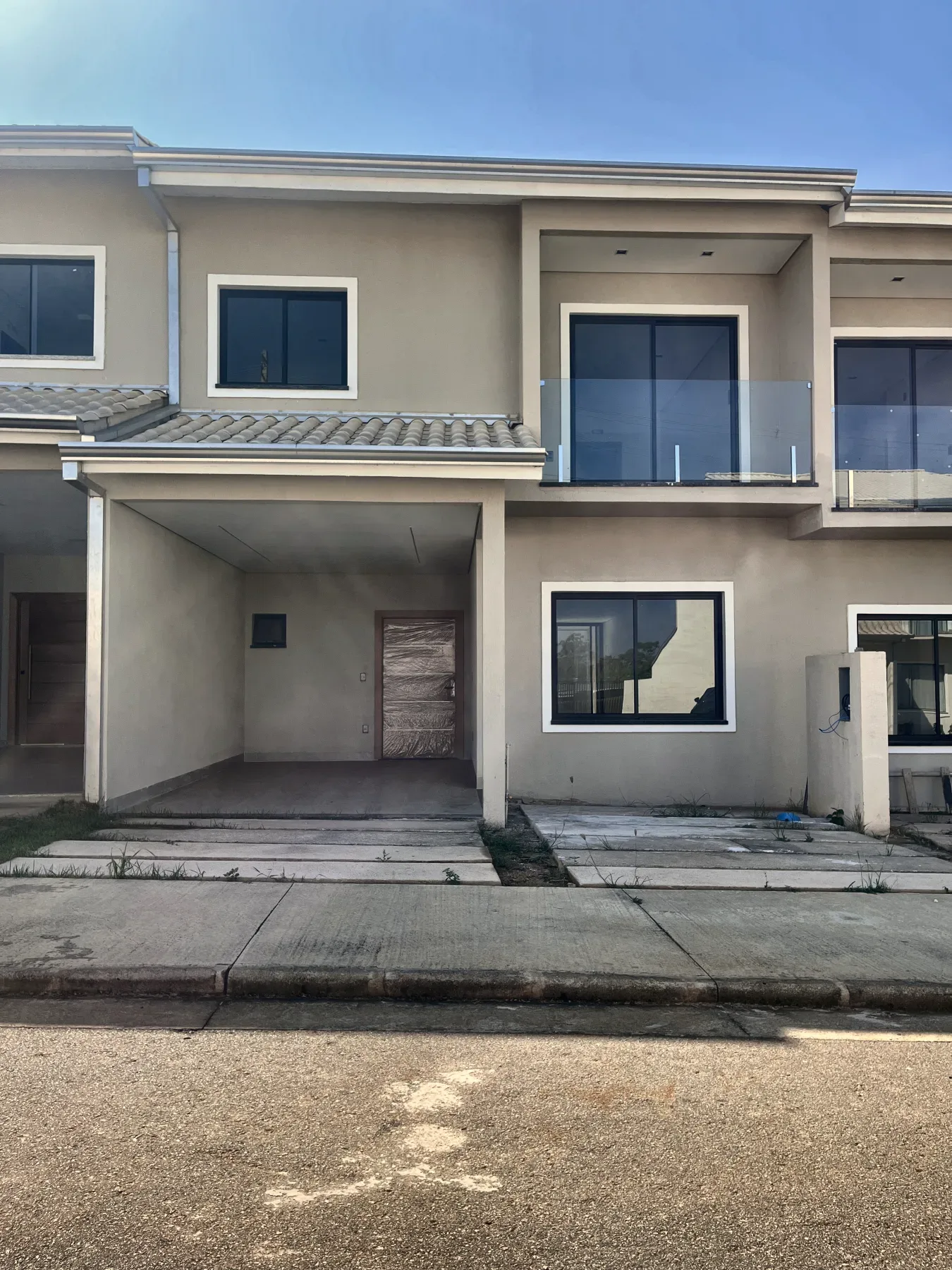Fachada da Casa 128 no Residencial Parintins