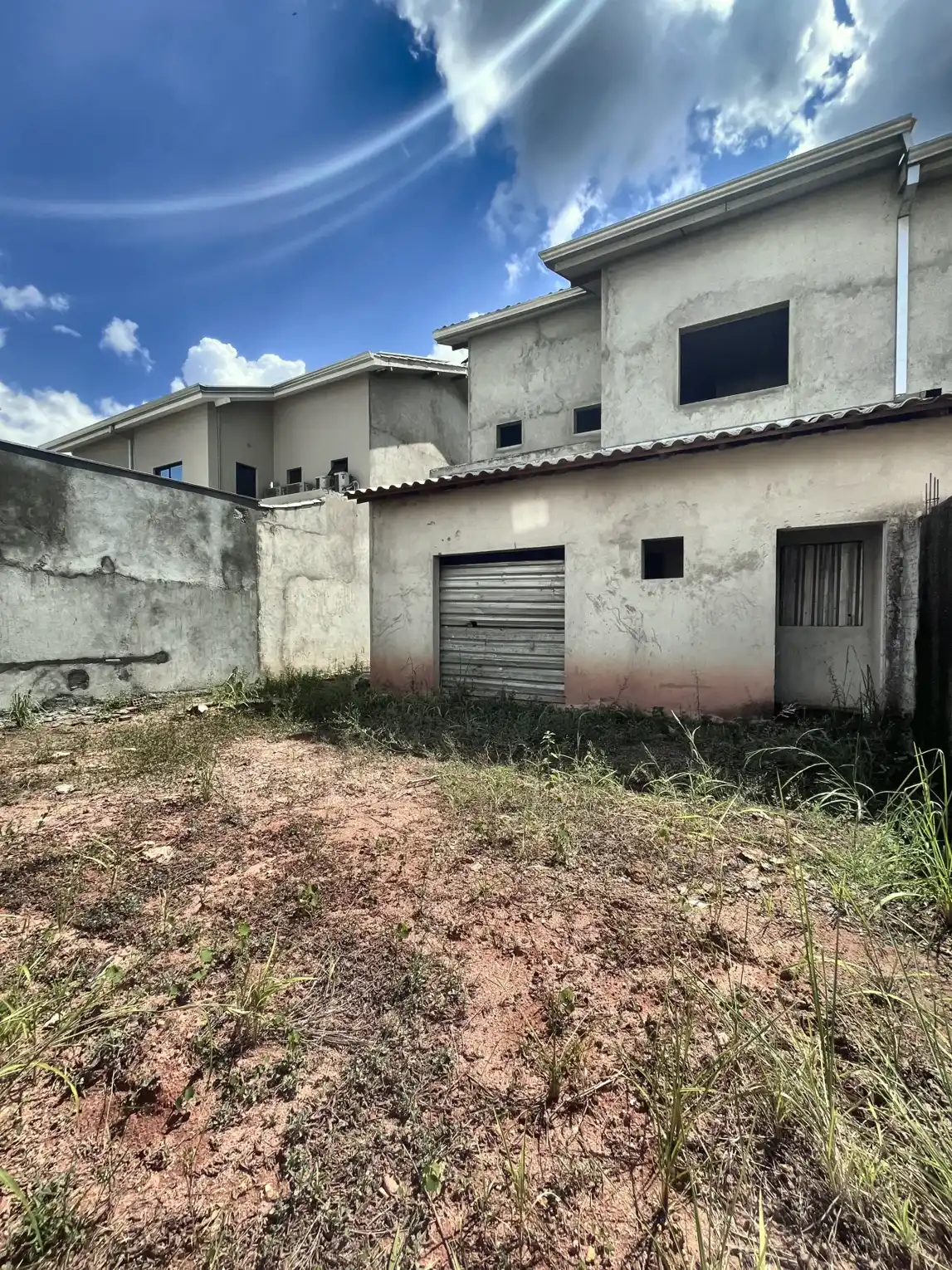 Terreno de fundo da Casa 85 no Residencial Parintins